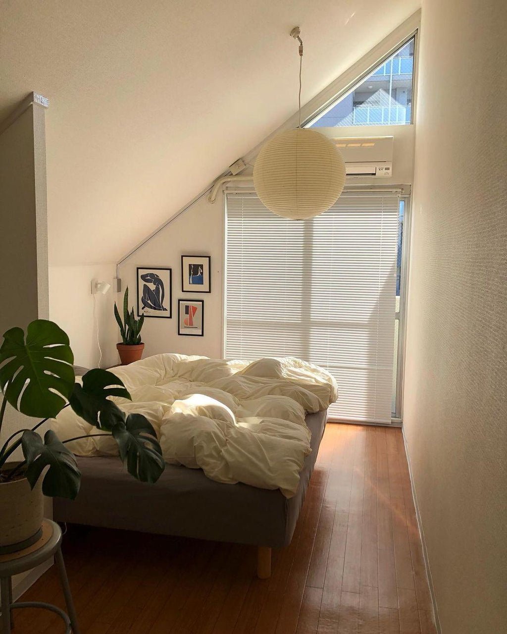 HikariKoto Pendant Light With Modern Japanese Paper Shade