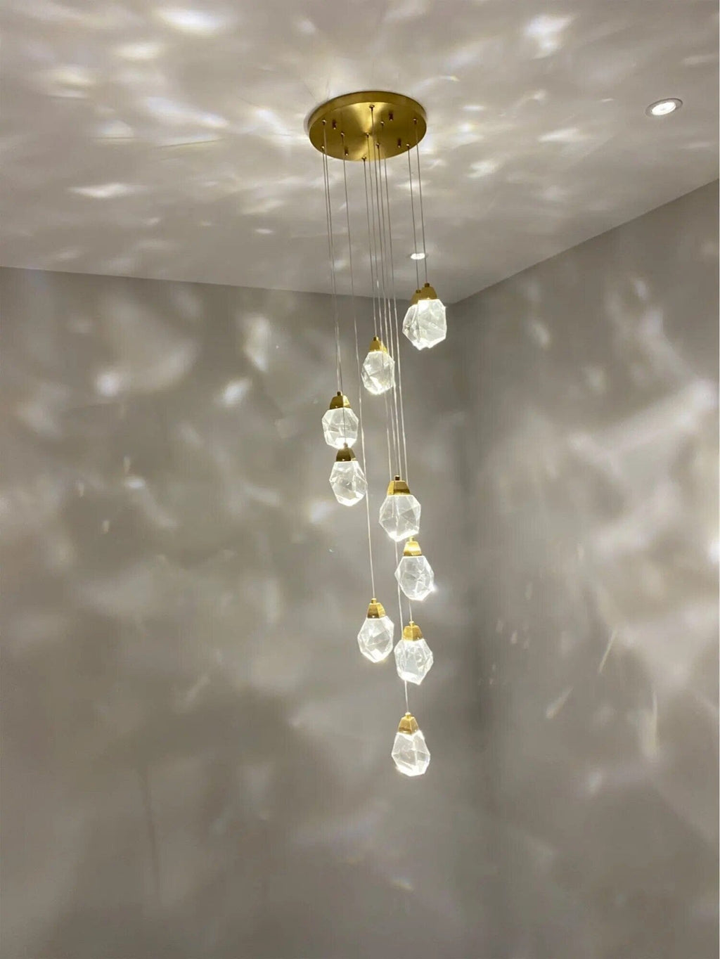 Lyra Crystal Chandelier With Diamond Inspired Elegance
